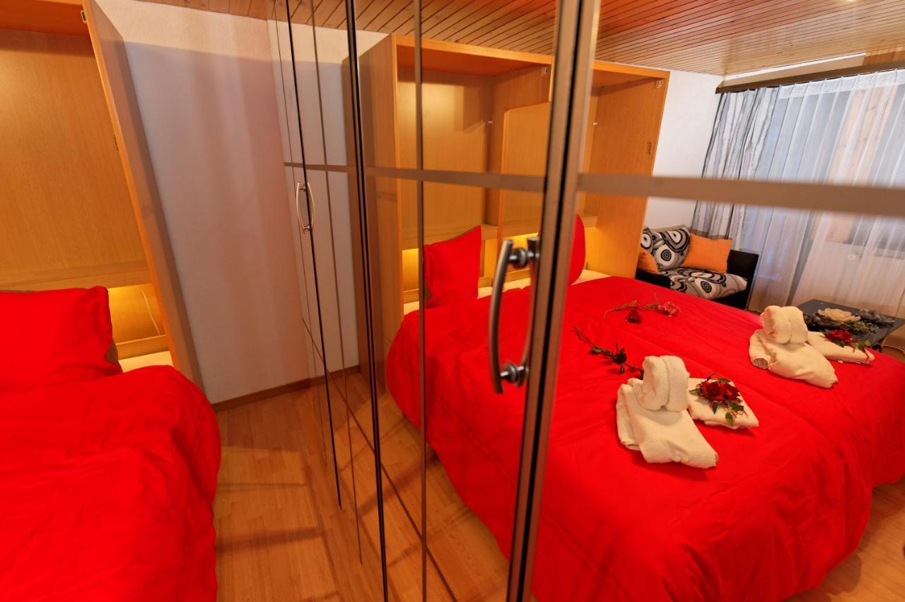 Haus Waldheim Grachen 아파트 객실 사진